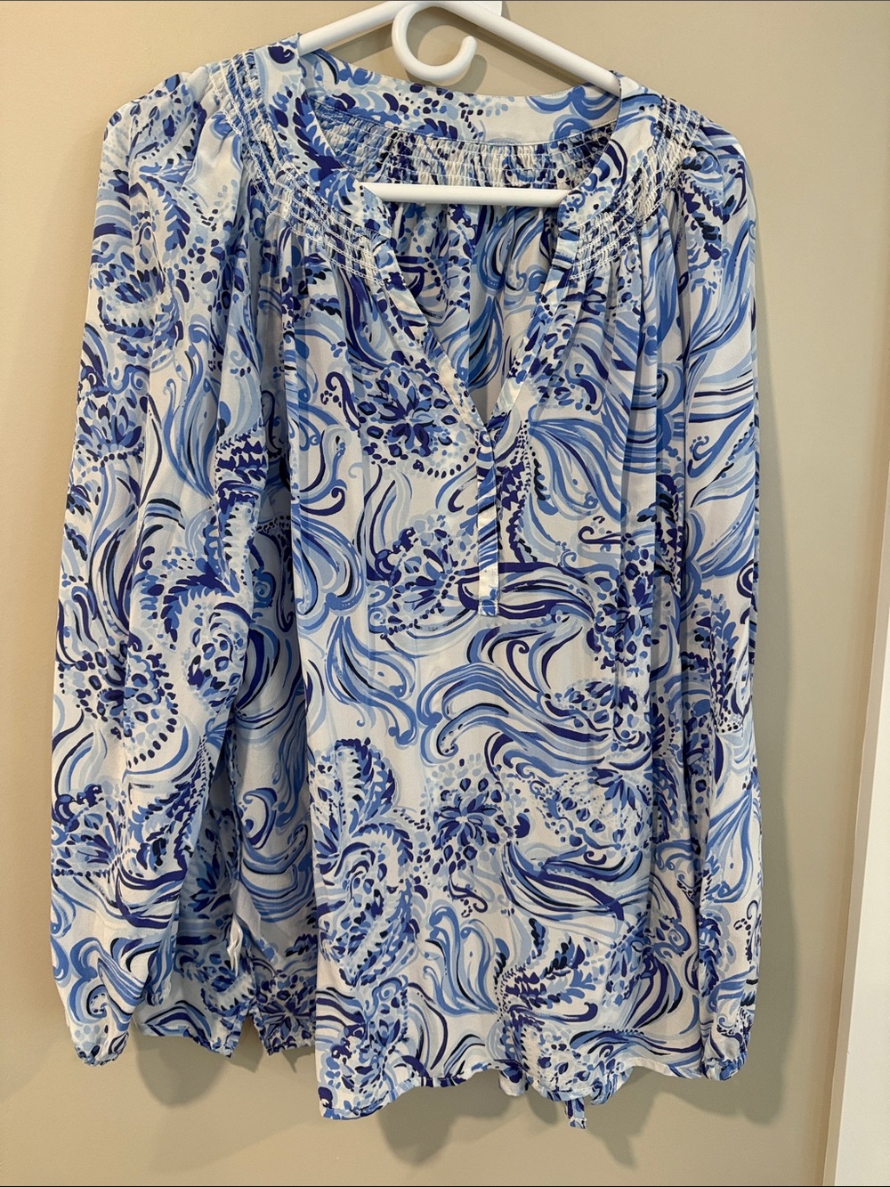 Lilly Pulitzer Women’s Blue & White Swirl Print Blouse